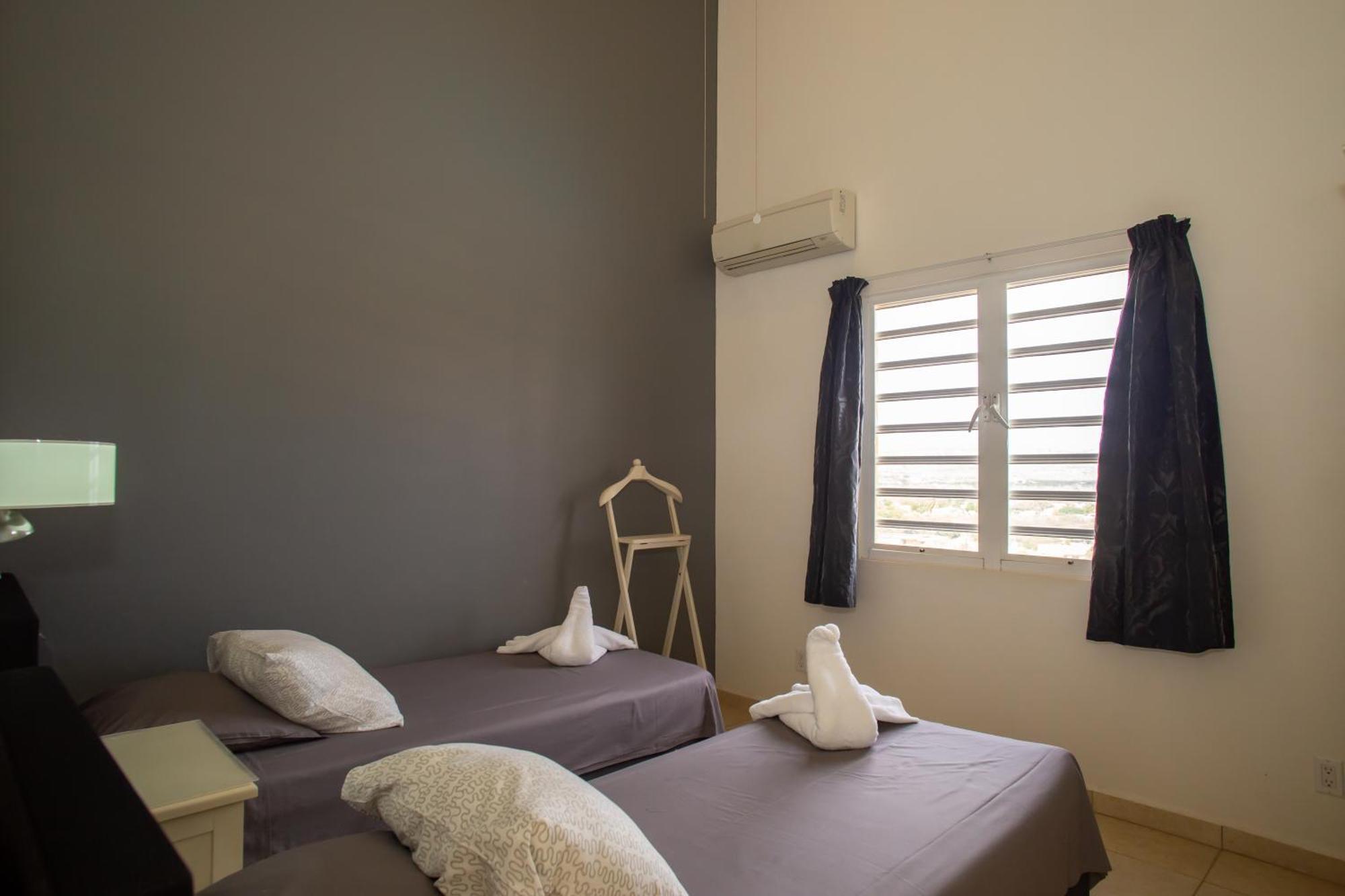 Hillside Resort Bonaire Playa Kültér fotó